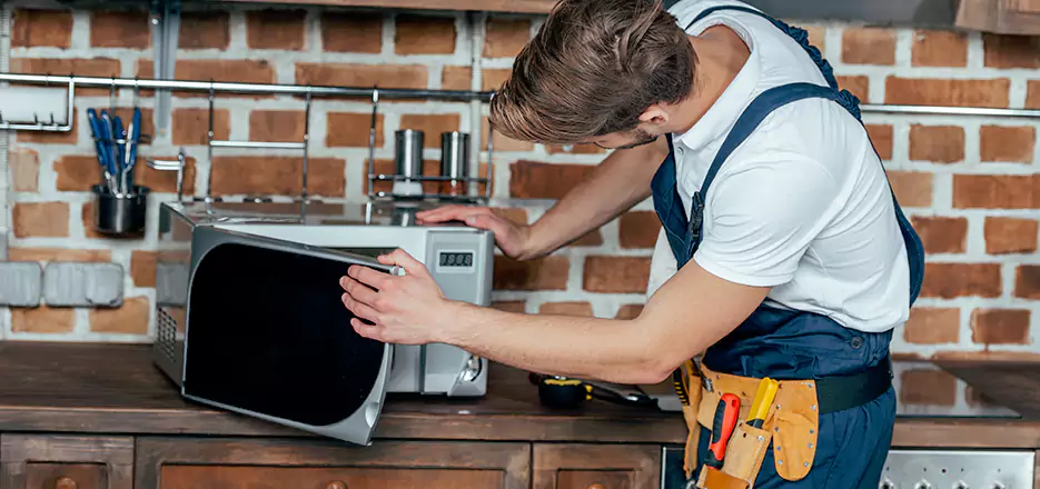 In-Home Microwave Repair in Somerville